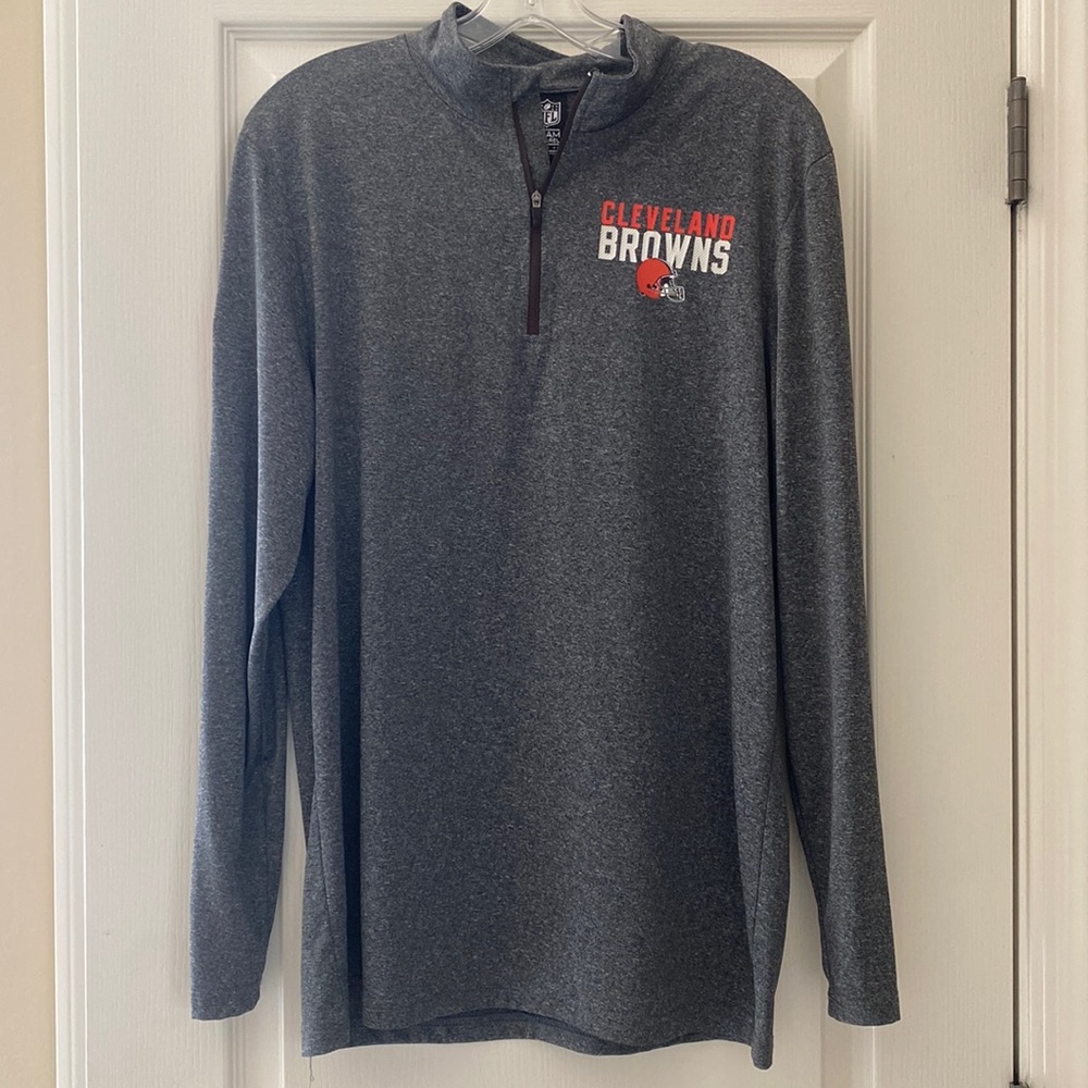 NWOT Cleveland Browns Half Zip Shirt